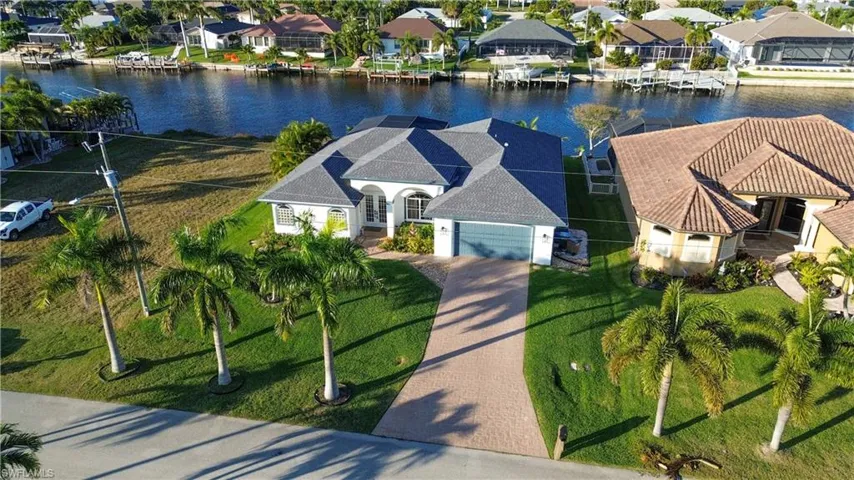 2549 Sw 38th St, Cape Coral, Florida 33914