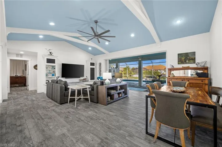 1729 SW 17th  PL, Cape Coral, FL 33991