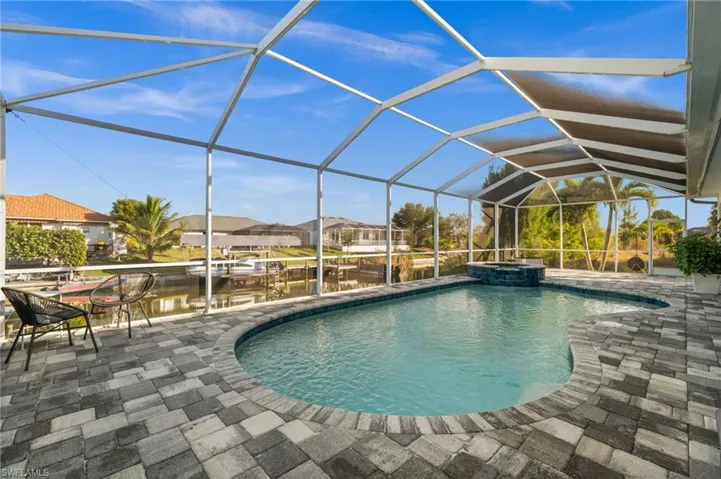 1729 SW 17th  PL, Cape Coral, FL 33991