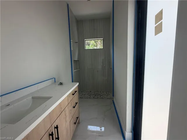 208 45th Ave Ne, Naples, Florida 34120
