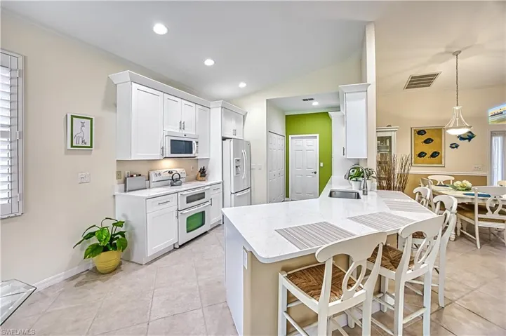 7584  Key Deer  CT, Fort Myers, FL 33966