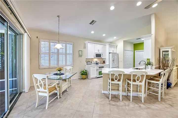 7584  Key Deer  CT, Fort Myers, FL 33966