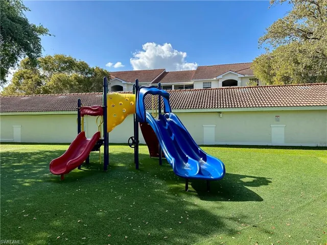 There is an activity area for the young ones, and lots of grassy area to enjoy.