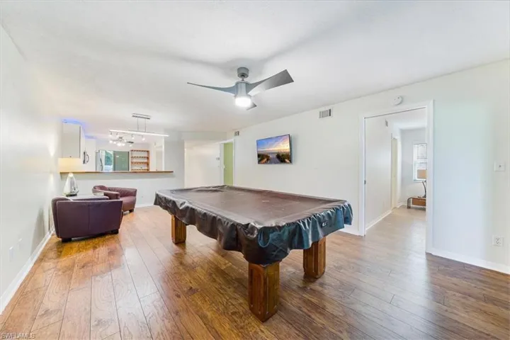 230  Timber Lake  CIR, Naples, FL 34104