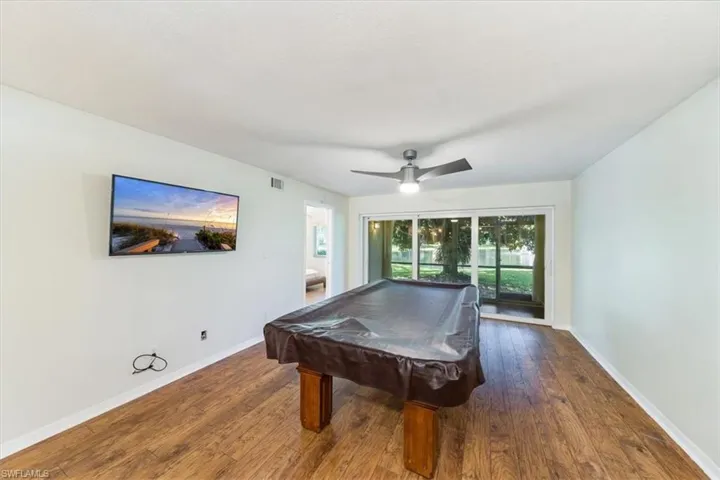 230  Timber Lake  CIR, Naples, FL 34104