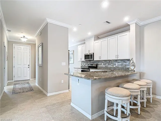 9403 Pocida Ct # 104, Naples Fl 34119