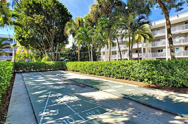 Shuffleboard-Courts-Pre-Ian
