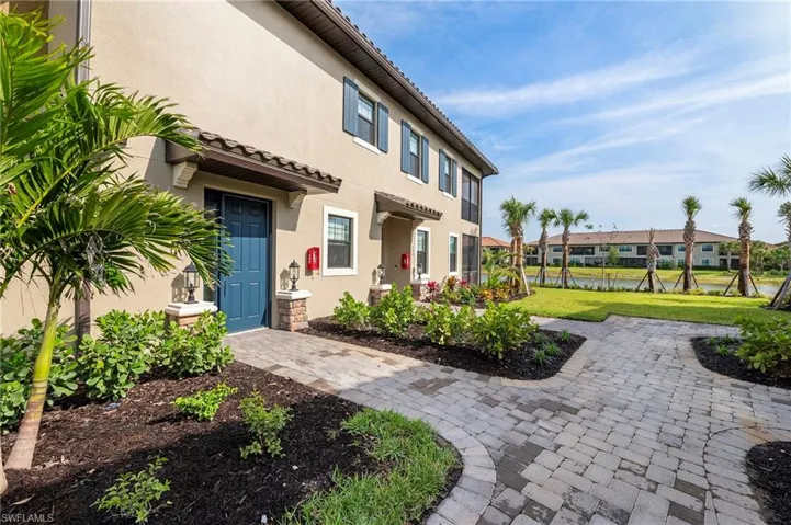 15327  Lucerna  ST, Naples, FL 34114