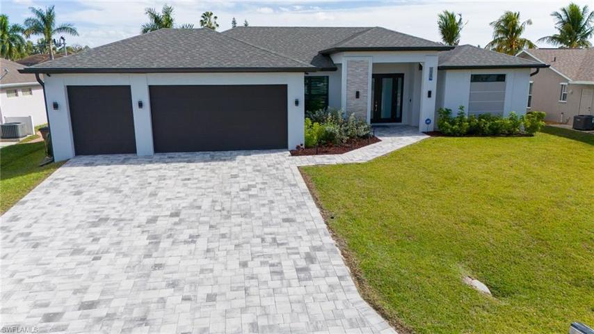 1049 SE 23rd AVE, CAPE CORAL FL 33990