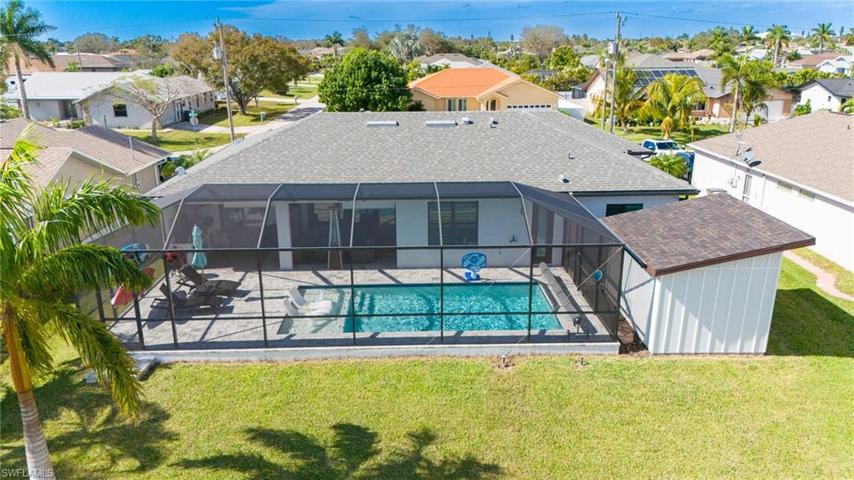1049 SE 23rd AVE, CAPE CORAL FL 33990