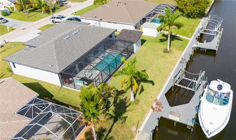 1049 SE 23rd AVE, CAPE CORAL FL 33990