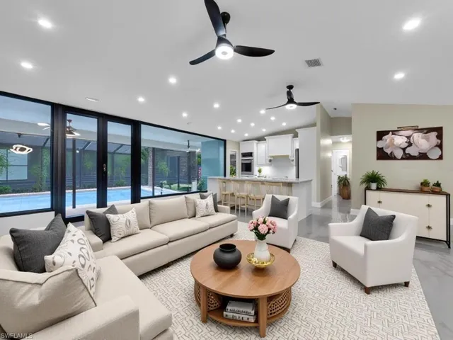 Amazing Open Layout (virtual furniture)
