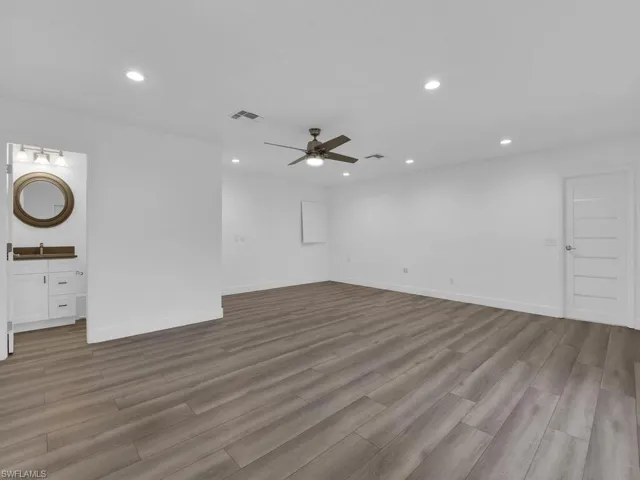 Bonus Suite