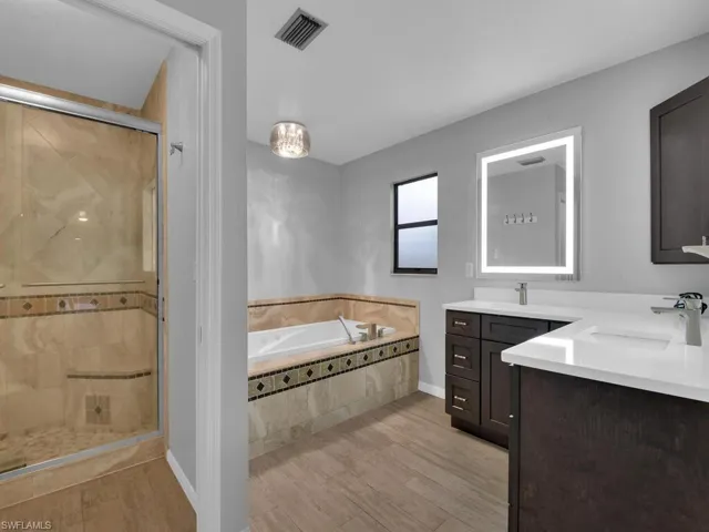 Master Suite Bath