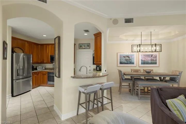 2621  ESTRELLA  CT, Naples, FL 34109