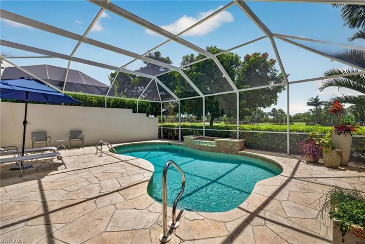 3852 Clipper Cove Dr, Naples, Florida 34112
