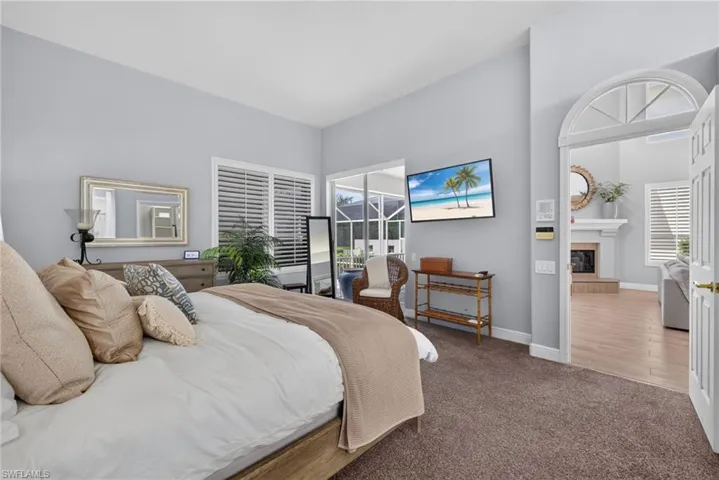 3852 Clipper Cove Dr, Naples, Florida 34112