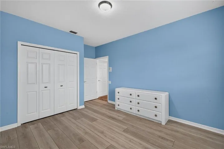 3852 Clipper Cove Dr, Naples, Florida 34112