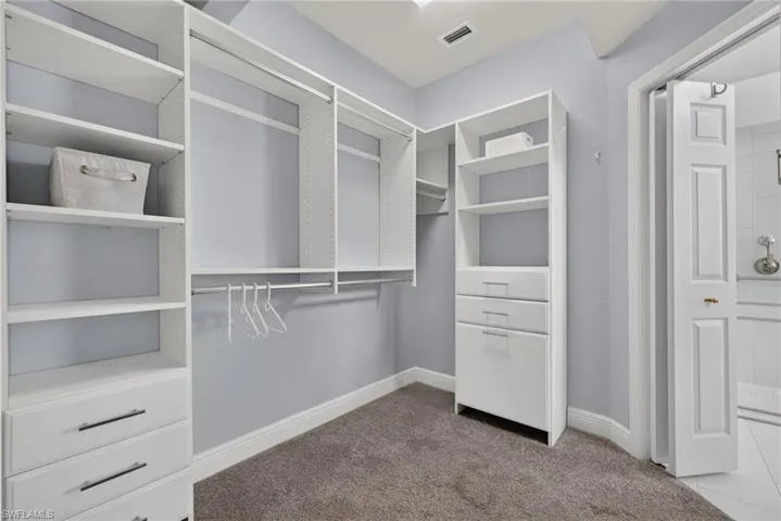 3852 Clipper Cove Dr, Naples, Florida 34112