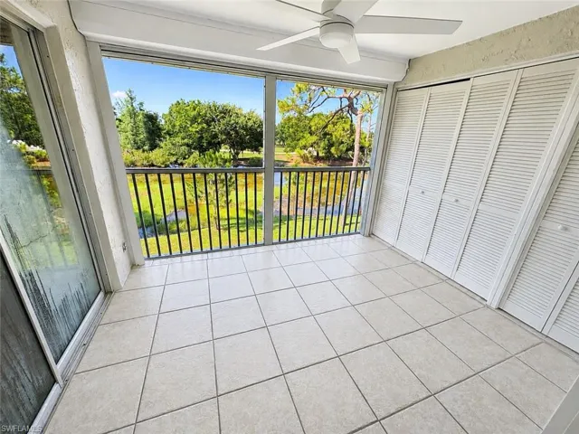5515 Rattlesnake Hamm Rd 302, Naples, Florida 34113