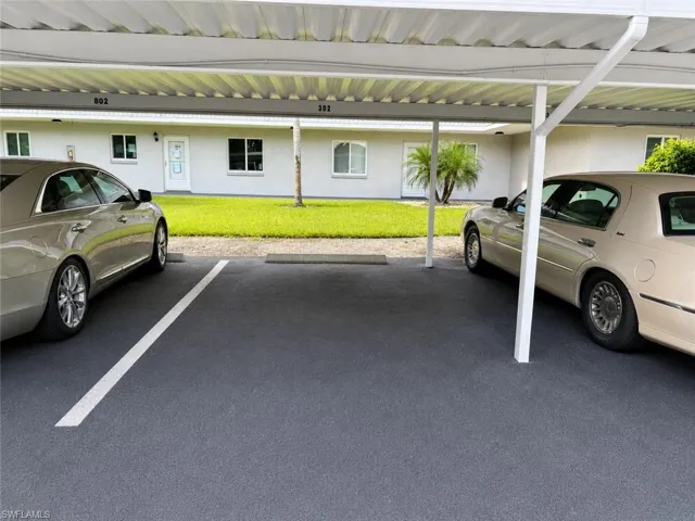 5515 Rattlesnake Hamm Rd 302, Naples, Florida 34113
