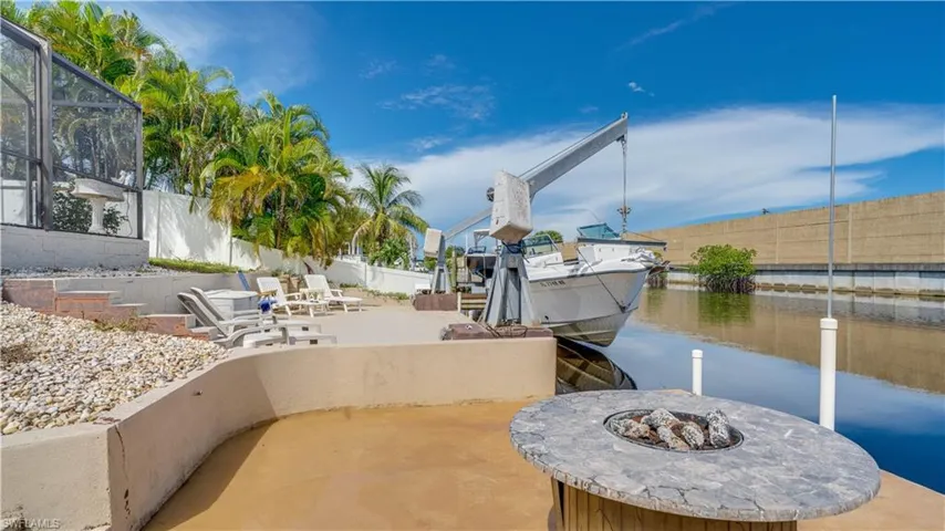 Dock - Direct Access to the River -NO BRIDGES!!