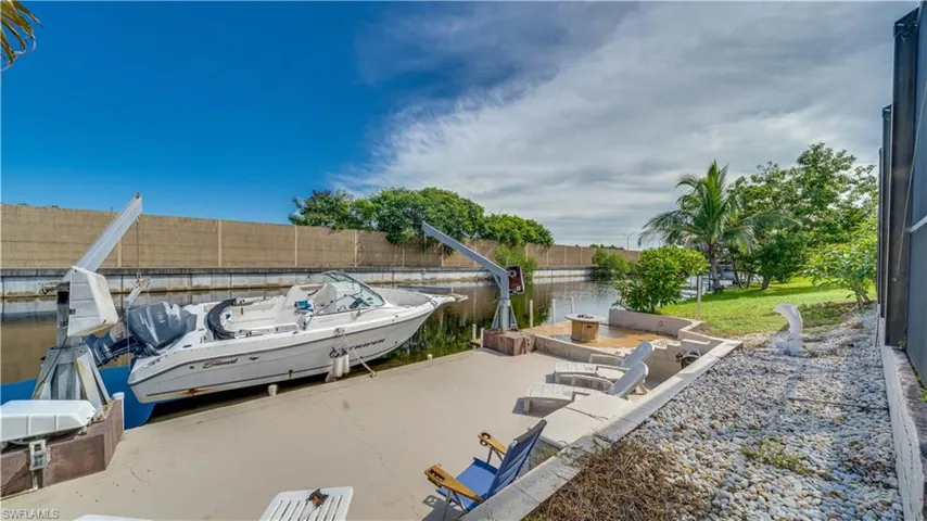Dock - Direct Access to the River-NO BRIDGES!!