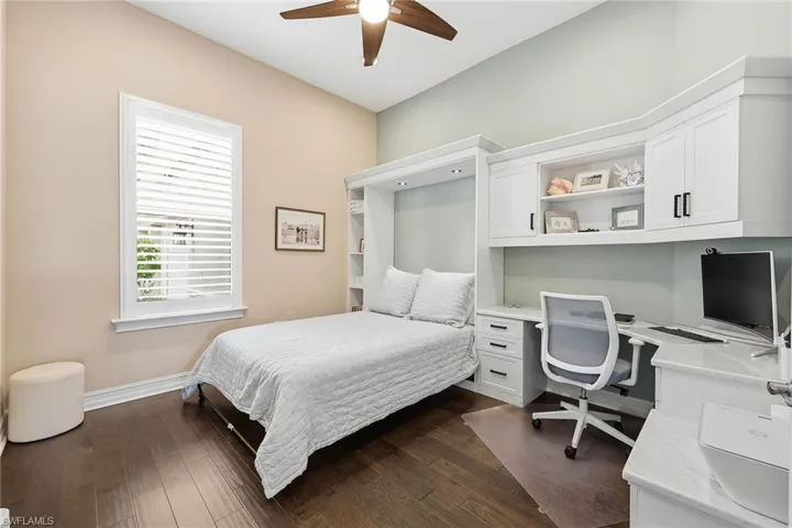 9446 Lagomar Ct, Naples, Florida 34114