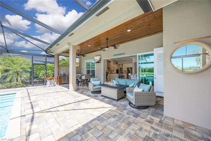 9446 Lagomar Ct, Naples, Florida 34114