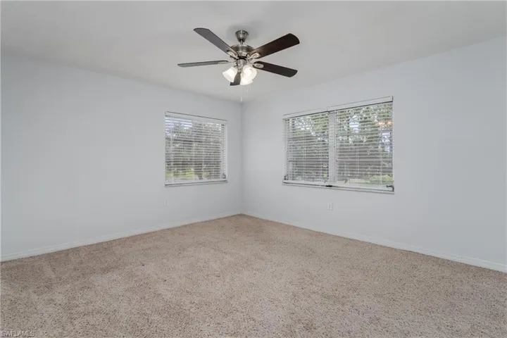 180  Cypress E WAY, Naples, FL 34110