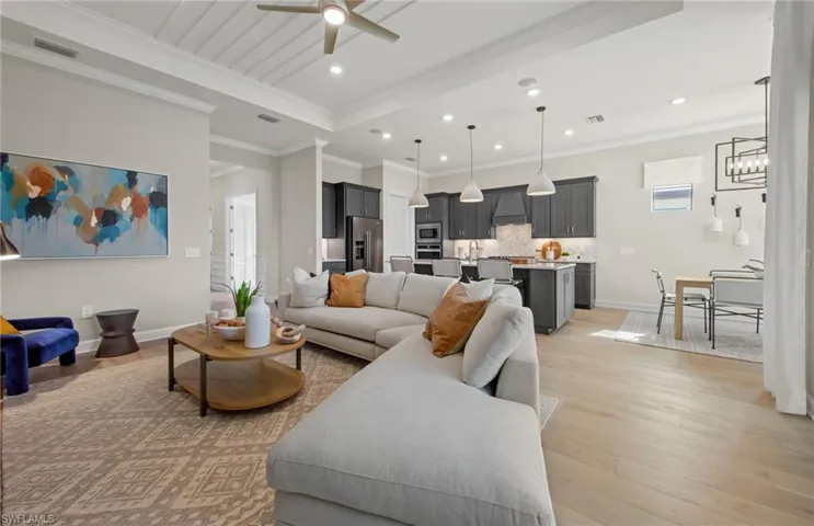 1950  Don Benito  WAY, Naples, FL 34120