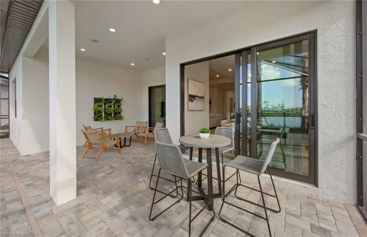 1950  Don Benito  WAY, Naples, FL 34120