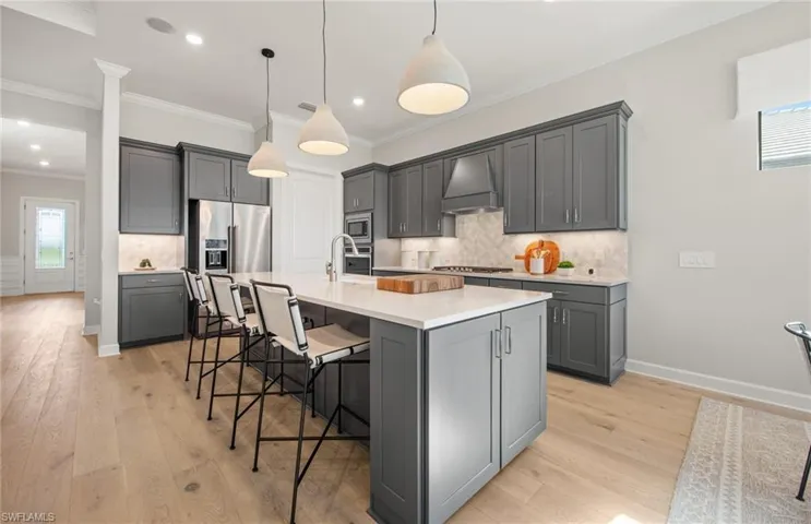1950  Don Benito  WAY, Naples, FL 34120