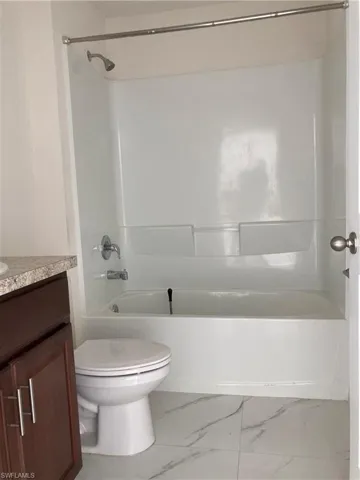 142  Plantation  DR, Labelle, FL 33935