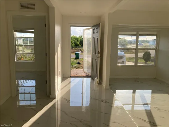 142  Plantation  DR, Labelle, FL 33935