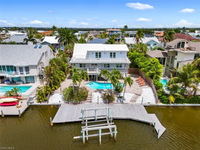 Expansive waterfront