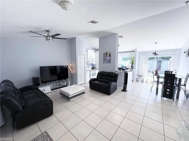 1522 E 12th  ST, Lehigh Acres, FL 33972