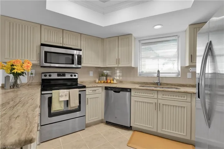 9 Regency Ct, Lehigh Acres, Florida 33936