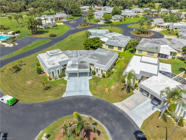 9 Regency Ct, Lehigh Acres, Florida 33936