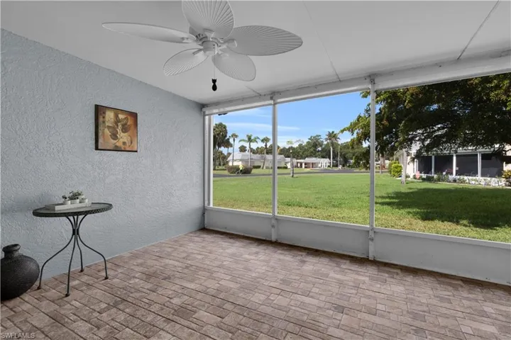 9 Regency Ct, Lehigh Acres, Florida 33936