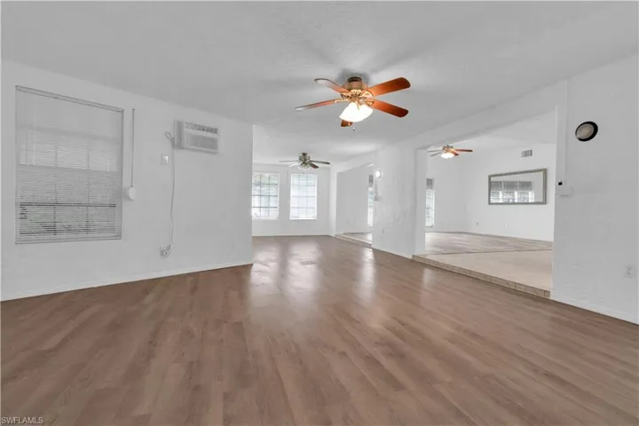 9 Regency Ct, Lehigh Acres, Florida 33936
