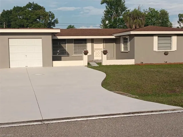 2244 Parkview Dr, Fort Myers, Florida 33905