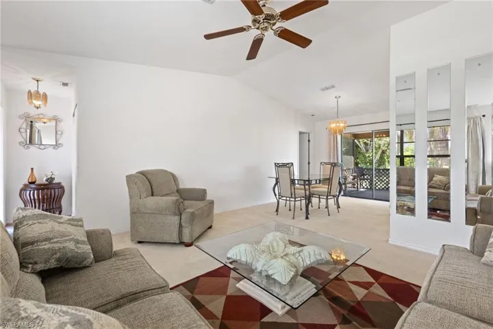 122 NE 20th PL, CAPE CORAL FL 33909