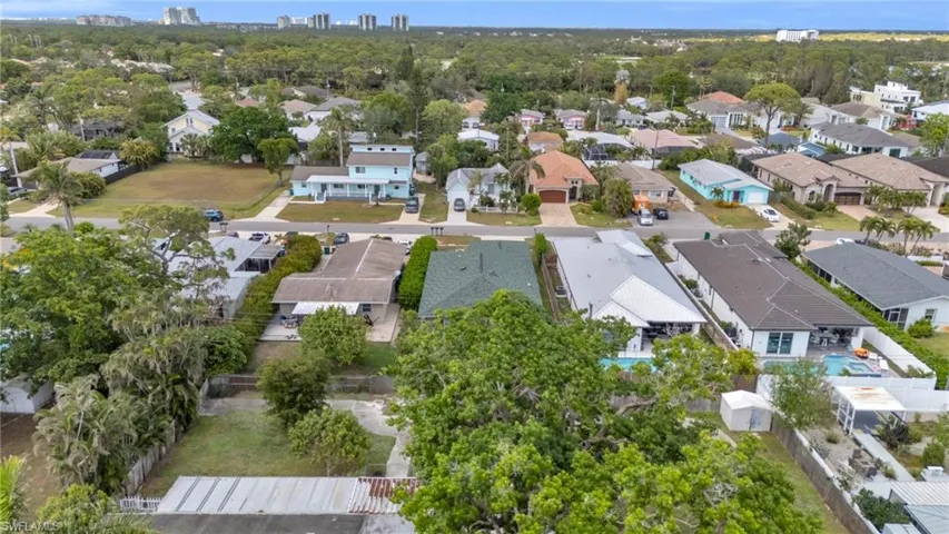 Drone / aerial view