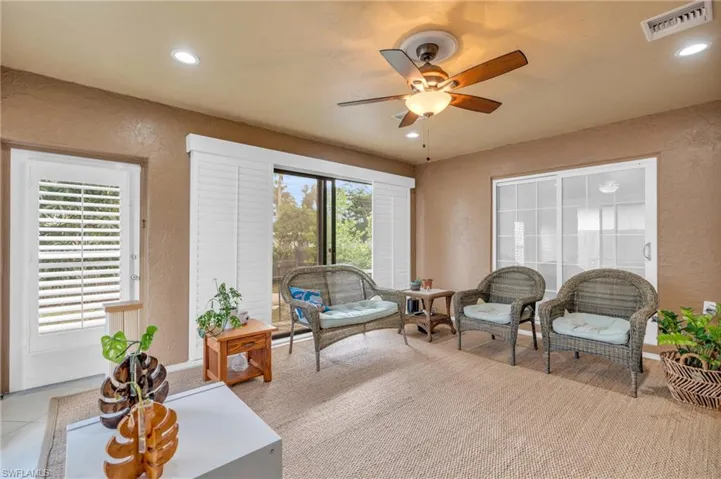 726 109th Ave N, Naples, Florida 34108