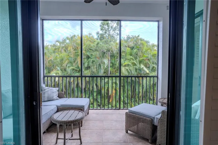 1045 Sandpiper St G203, Naples, Florida 34102