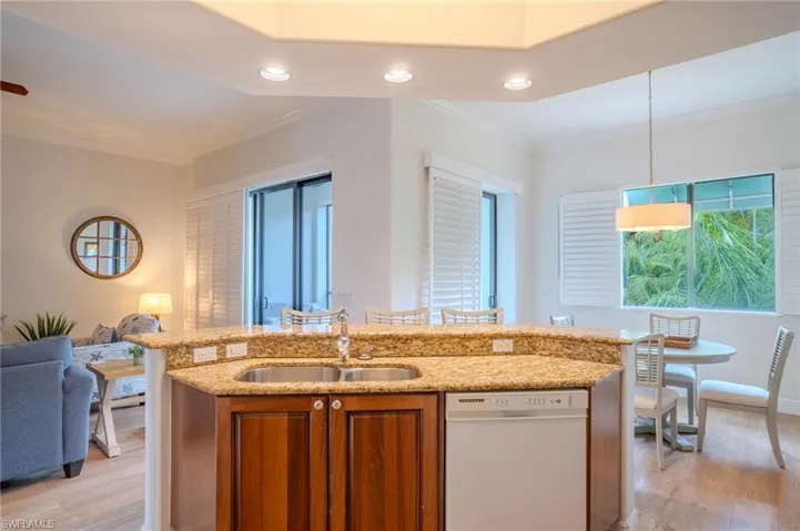 1045 Sandpiper St G203, Naples, Florida 34102