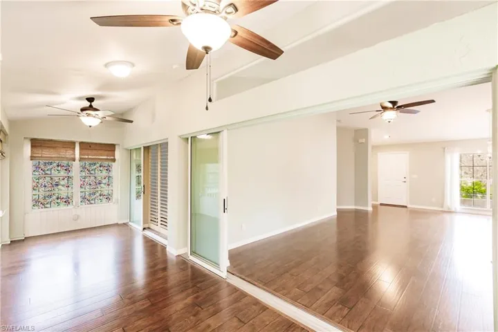 917 Charlemagne Blvd, Naples Fl 34112