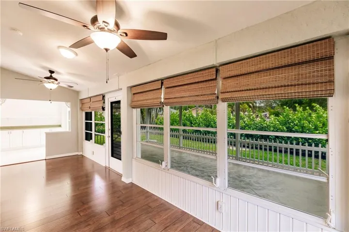 917 Charlemagne Blvd, Naples Fl 34112