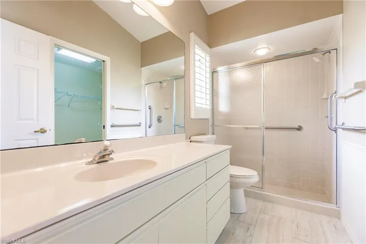 917 Charlemagne Blvd, Naples Fl 34112